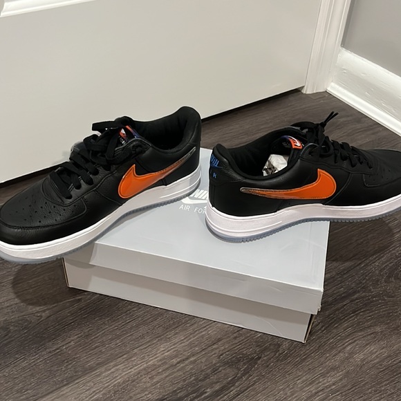 Brand new Nike Air Force one and kit collaboration - Picture 3 of 6